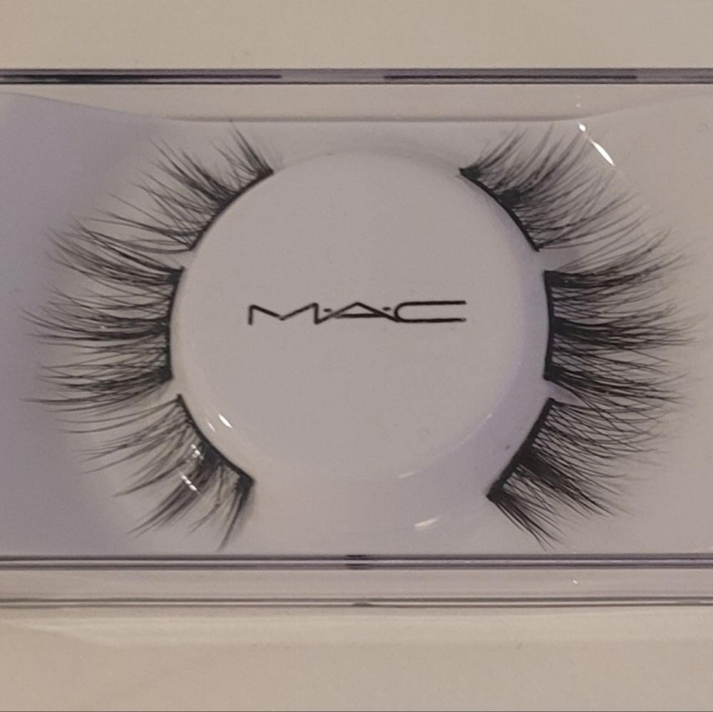 MAC Bundle